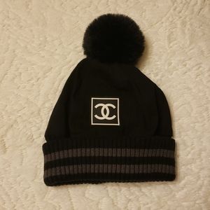 Fully lined Ski hat